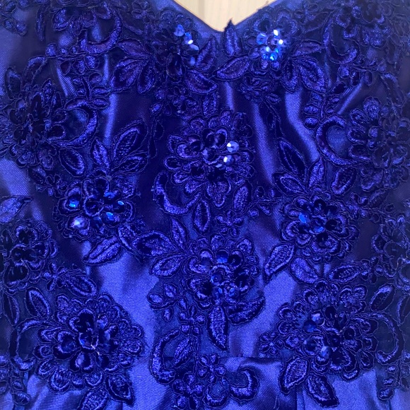 Royal blue prom dress - Picture 6 of 7